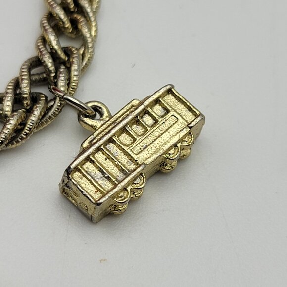 Vintage New Orleans Charm Bracelet Gold Tone 7" Fold Over Clasp - Picture 4 of 13